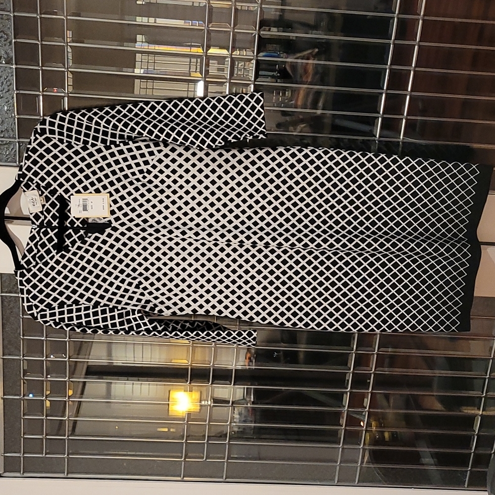 Geometric Pattern Dress - Picture 3 of 4